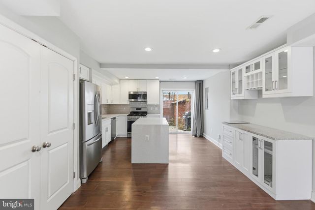 409 36TH ST NE, Washington, DC 20019