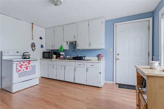 44 Veto Street, Providence, RI 02908