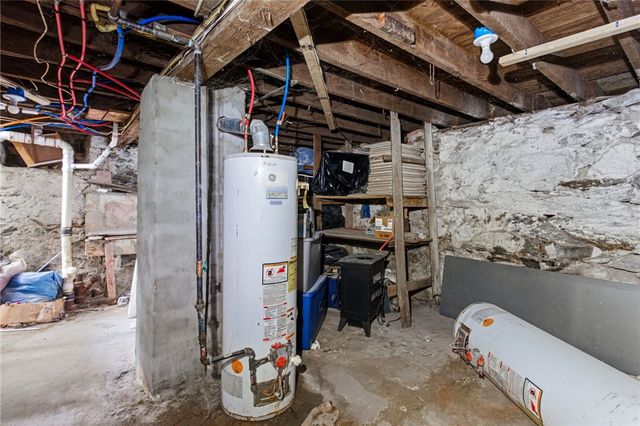 44 Veto Street, Providence, RI 02908