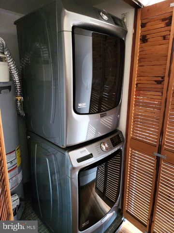 746 SOUTH ST, Philadelphia, PA 19147