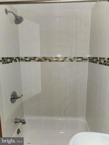 746 SOUTH ST, Philadelphia, PA 19147