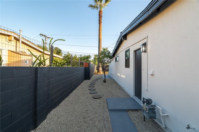 1834 E Holly Oak, West Covina, CA 91791