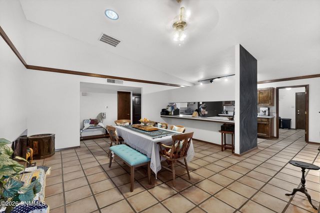 4136 E Winchester Road, Las Cruces, NM 88011