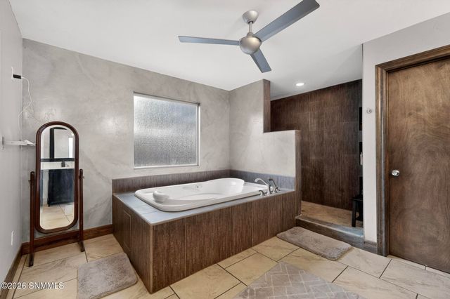 4136 E Winchester Road, Las Cruces, NM 88011