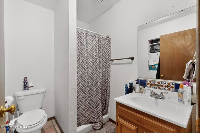 4136 E Winchester Road, Las Cruces, NM 88011