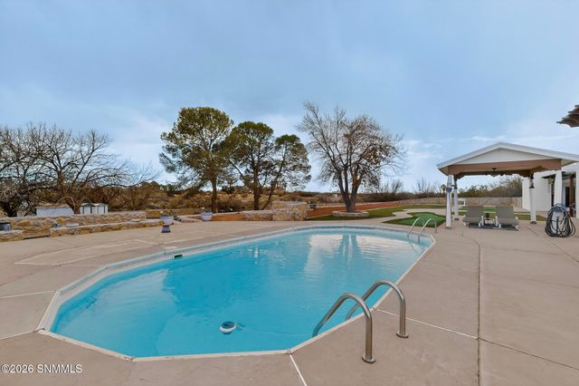 4136 E Winchester Road, Las Cruces, NM 88011