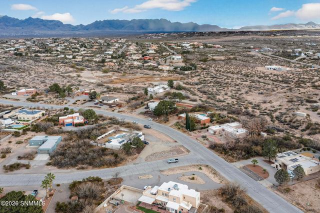 4136 E Winchester Road, Las Cruces, NM 88011