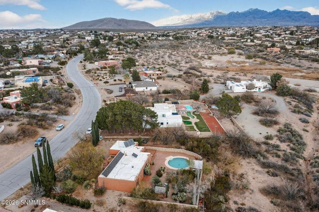 4136 E Winchester Road, Las Cruces, NM 88011