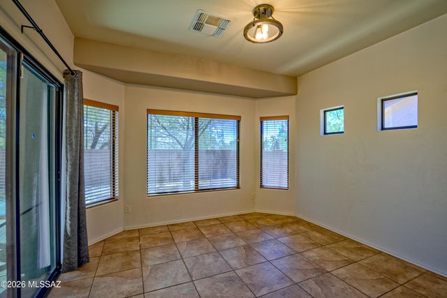 10552 E Rose Hill Street, Tucson, AZ 85747