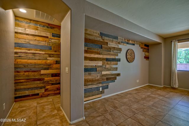 10552 E Rose Hill Street, Tucson, AZ 85747