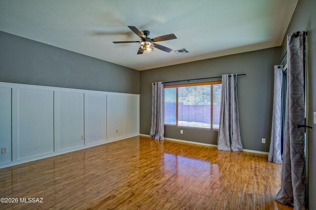 10552 E Rose Hill Street, Tucson, AZ 85747