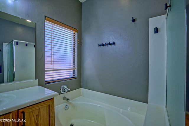 10552 E Rose Hill Street, Tucson, AZ 85747