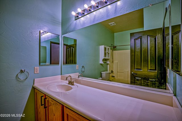 10552 E Rose Hill Street, Tucson, AZ 85747