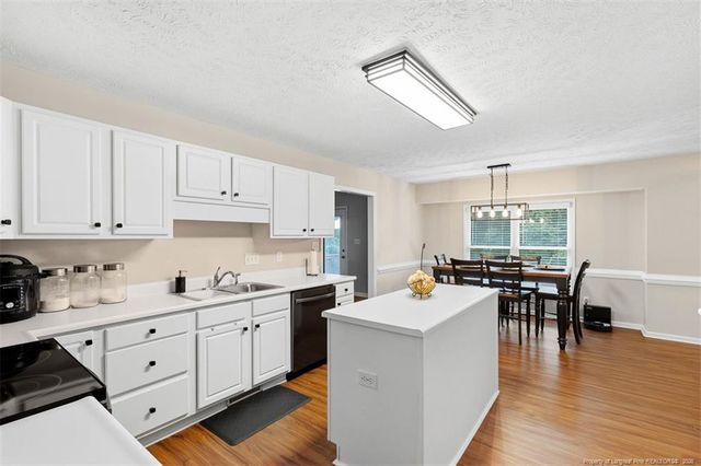 726 Foxcroft Drive, Fayetteville, NC 28311
