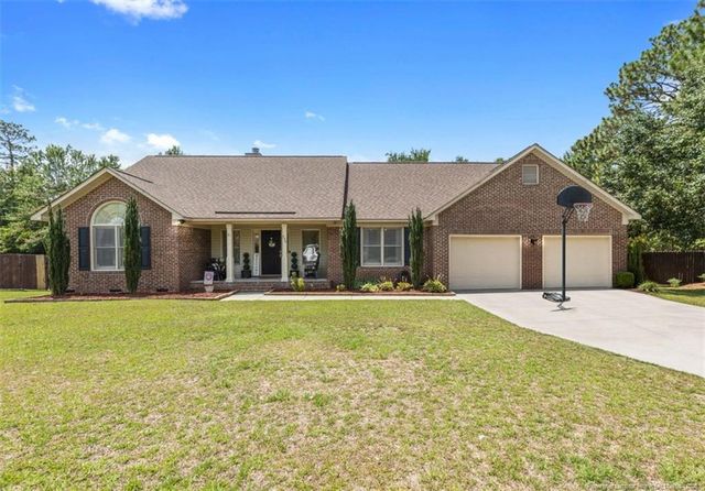 726 Foxcroft Drive, Fayetteville, NC 28311