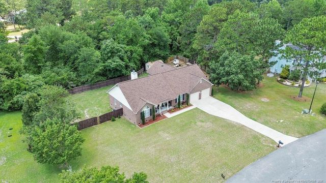 726 Foxcroft Drive, Fayetteville, NC 28311