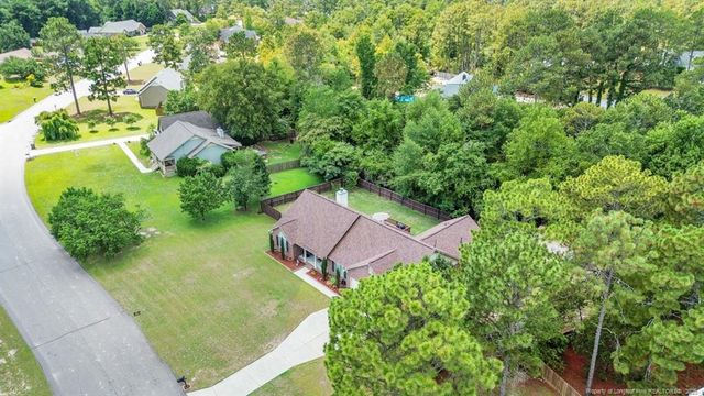 726 Foxcroft Drive, Fayetteville, NC 28311