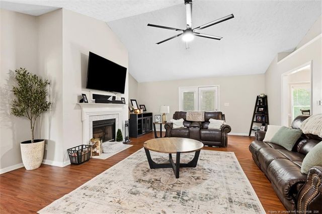 726 Foxcroft Drive, Fayetteville, NC 28311