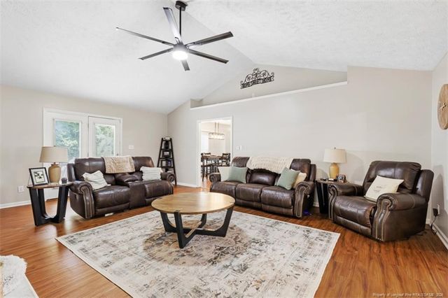 726 Foxcroft Drive, Fayetteville, NC 28311