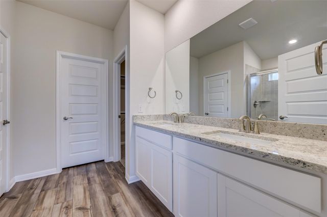 201 Fairmeadow Downs DR, Hutto, TX 78634