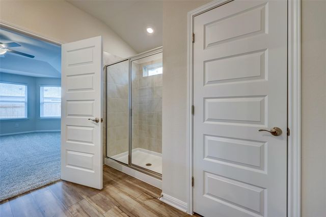 201 Fairmeadow Downs DR, Hutto, TX 78634