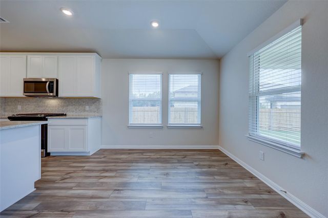 201 Fairmeadow Downs DR, Hutto, TX 78634
