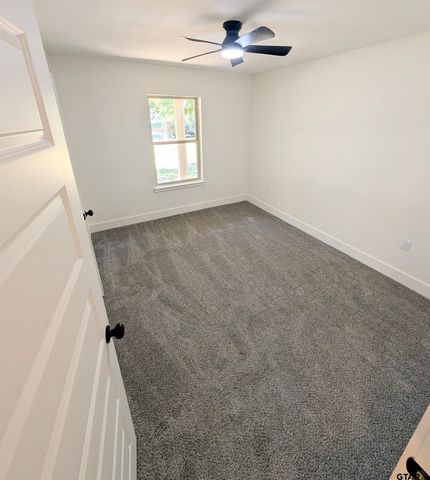 3208 Palestine St, Tyler, TX 75701