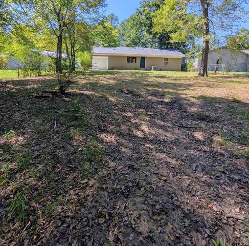 3208 Palestine St, Tyler, TX 75701