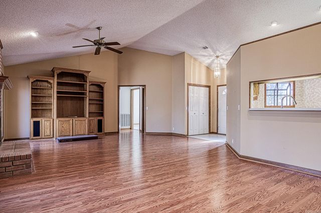 13 SOSEGADO PLACE, Hot Springs Village, AR 71909