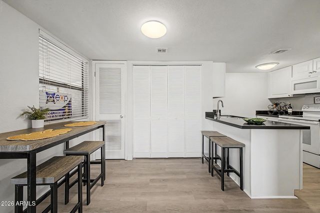 1730 W EMELITA Avenue 2103, Mesa, AZ 85202
