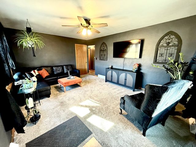 1703 24th Street, Rock Island, IL 61021