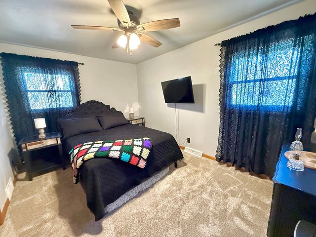 1703 24th Street, Rock Island, IL 61021