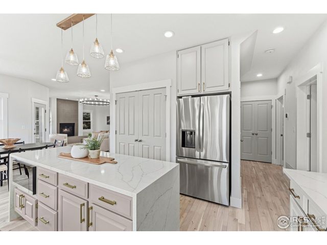 7766 Park Ridge Cir, Fort Collins, CO 80528