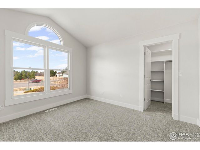 7766 Park Ridge Cir, Fort Collins, CO 80528