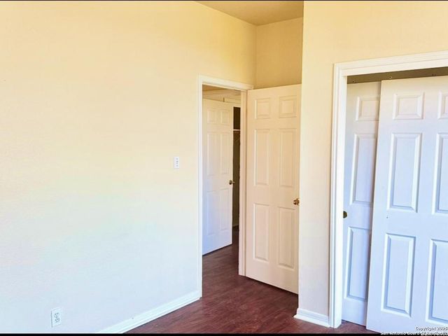 135 Muirfield, La Vernia, TX 78121