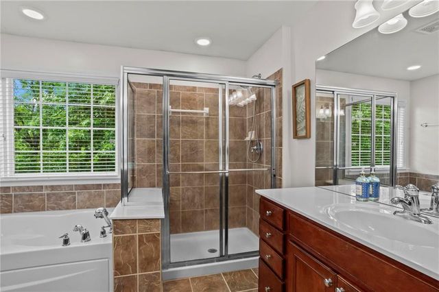 2528 Friar Tuck Lane SE 74, Atlanta, GA 30339