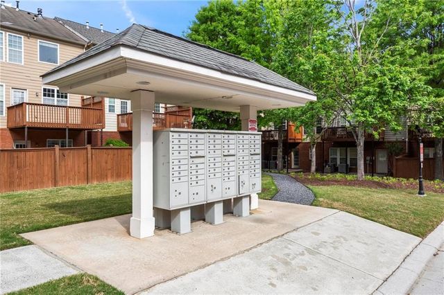 2528 Friar Tuck Lane SE 74, Atlanta, GA 30339
