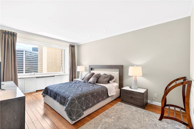320 Fort Duquesne Blvd 12L, Downtown Pgh, PA 15222