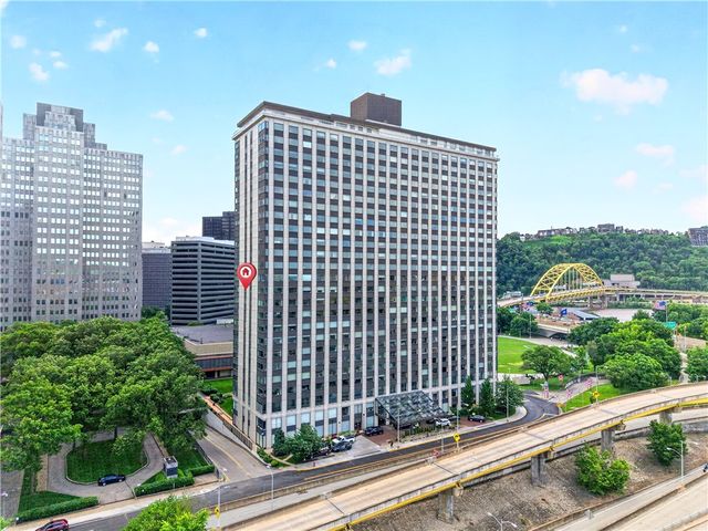320 Fort Duquesne Blvd 12L, Downtown Pgh, PA 15222