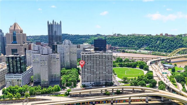320 Fort Duquesne Blvd 12L, Downtown Pgh, PA 15222