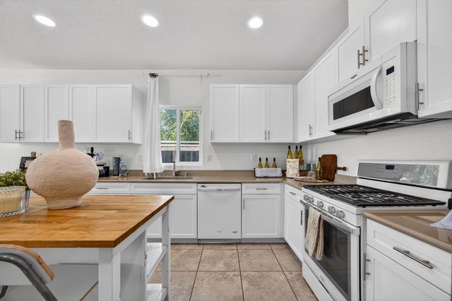 7620 FERRELL Way, Elk Grove, CA 95757