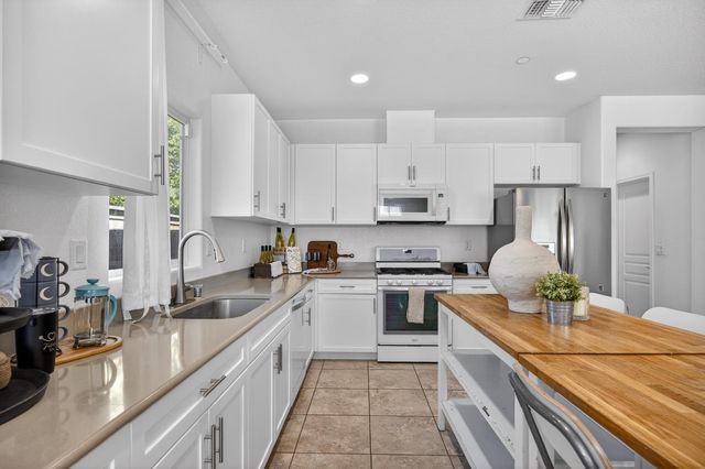 7620 FERRELL Way, Elk Grove, CA 95757