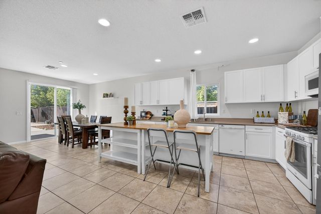 7620 FERRELL Way, Elk Grove, CA 95757