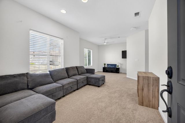 7620 FERRELL Way, Elk Grove, CA 95757