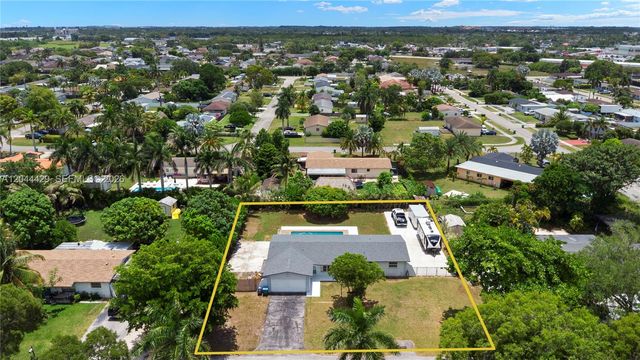 29925 SW 168th Ct, Homestead, FL 33030