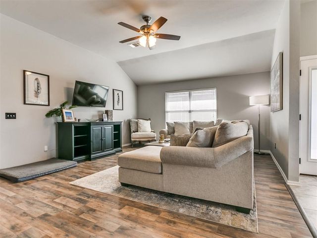 524 Talon Drive, Norman, OK 73072