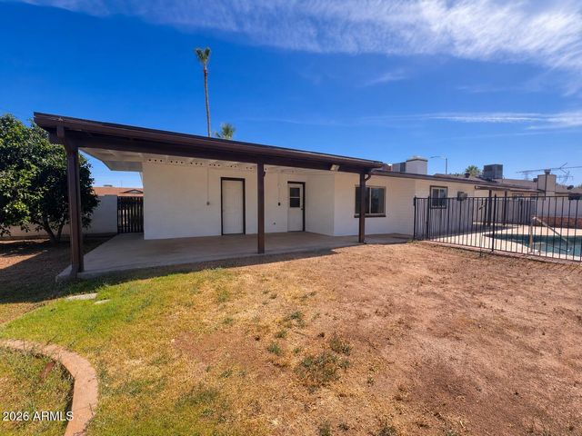 2942 E Dover Street, Mesa, AZ 85213