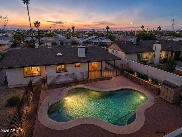 2942 E Dover Street, Mesa, AZ 85213