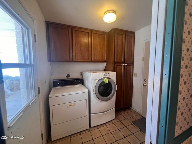 2942 E Dover Street, Mesa, AZ 85213