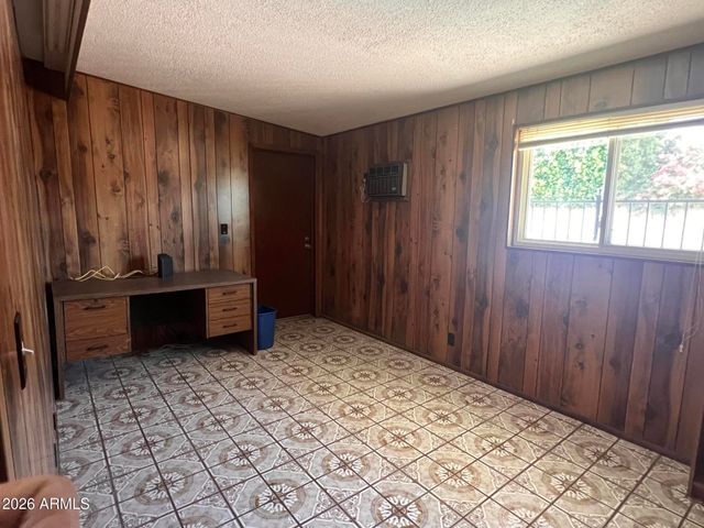 2942 E Dover Street, Mesa, AZ 85213